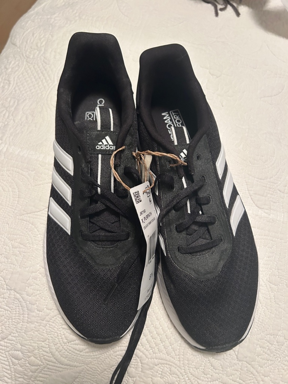 Adidas Womens Black and White Low-Top Sneakers